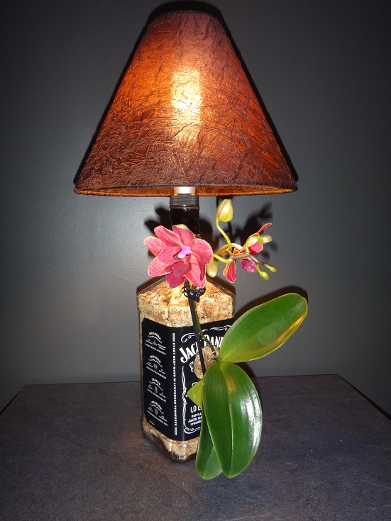 Lampe-Jack-Daniel-orchidée